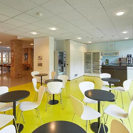Hotel Seminarhotel Romerohaus 3*